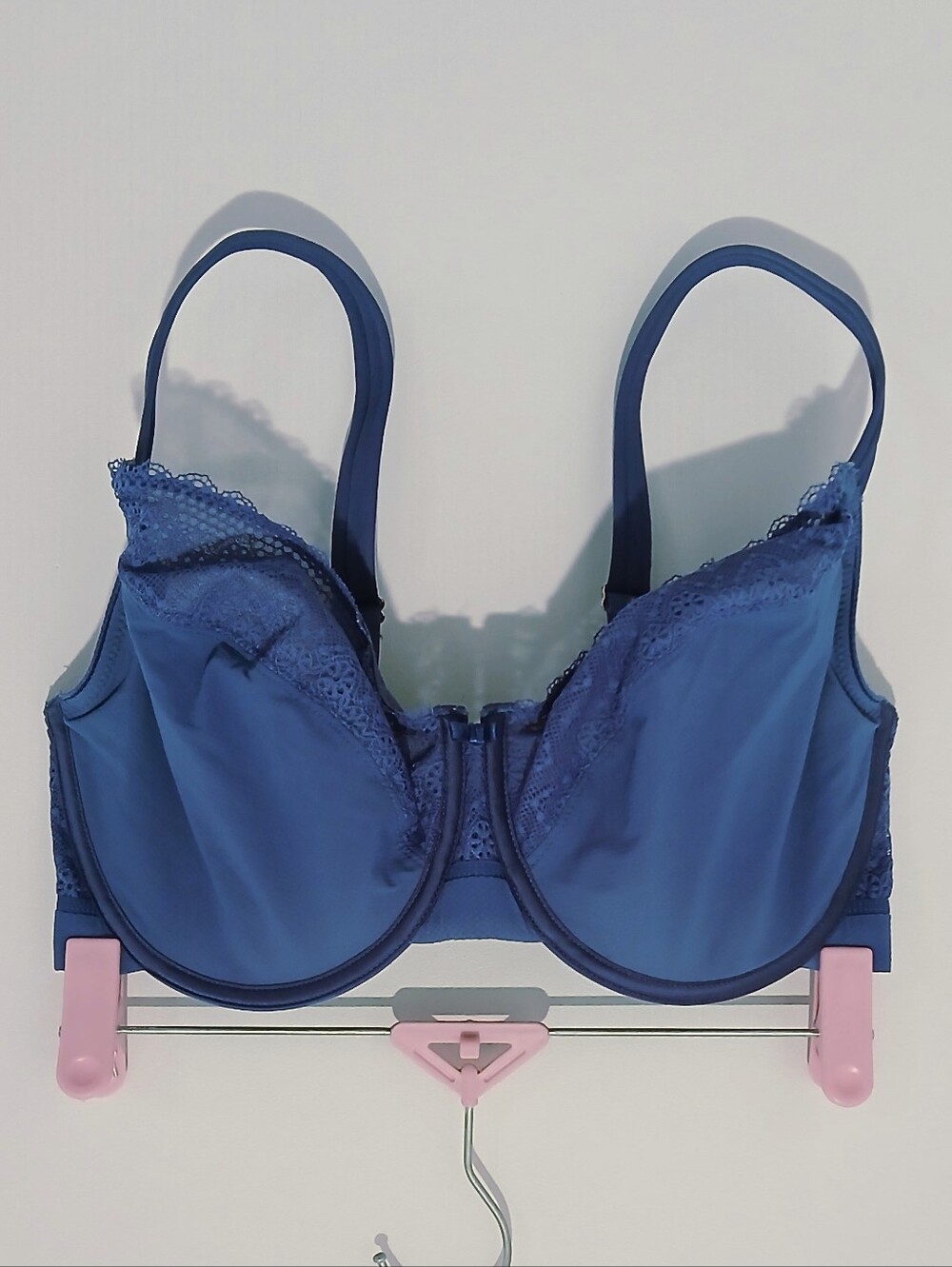 32G (32DDDD) Chantelle Unlined Underwire Bra w Adjustable Straps